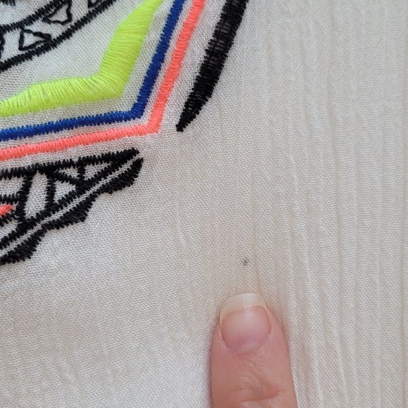 Xhilaration Boho Crop Tank Southwest Embroidery Gause Loose Button Back Target - Picture 6 of 6